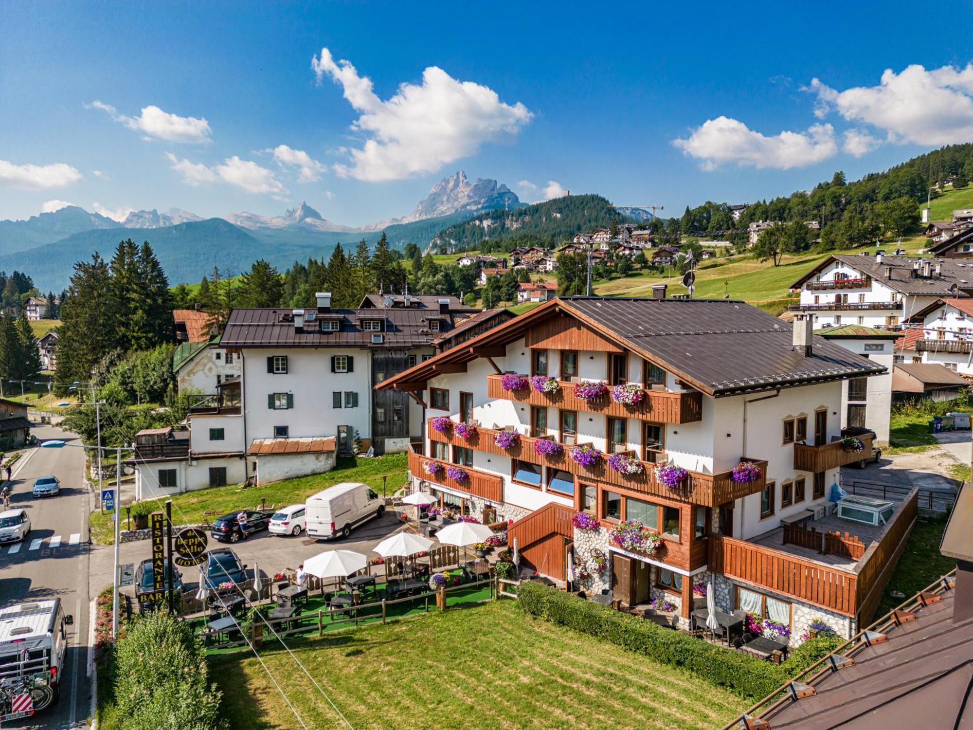Hotel Da Beppe Sello Cortina d'Ampezzo Luaran gambar